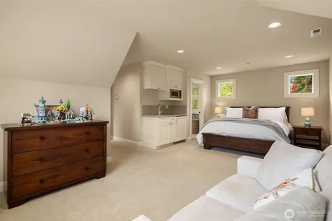 $7,650,000 | 9 Diamond Ranch South, Bellevue, WA 98004