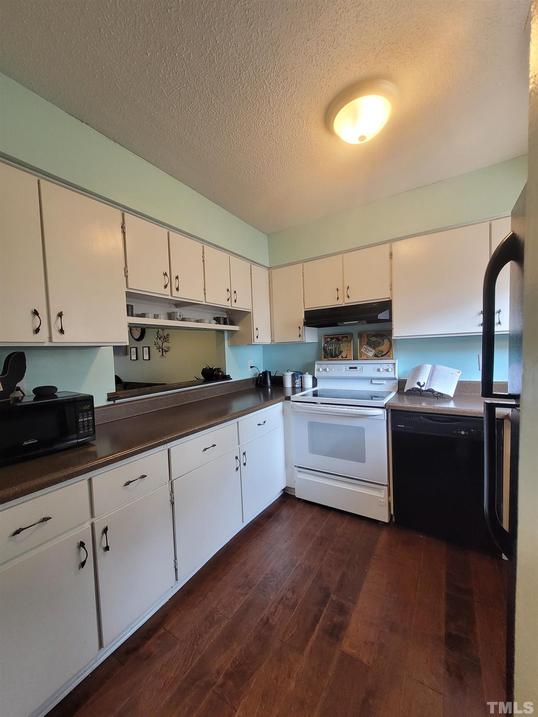 4271 Lake Ridge Drive, Unit 7F Raleigh, NC 27604 - Photo 3 of 15