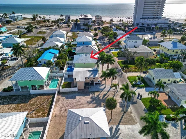 $1,275,000 | 140 Pearl Street, Fort Myers Beach, FL 33931