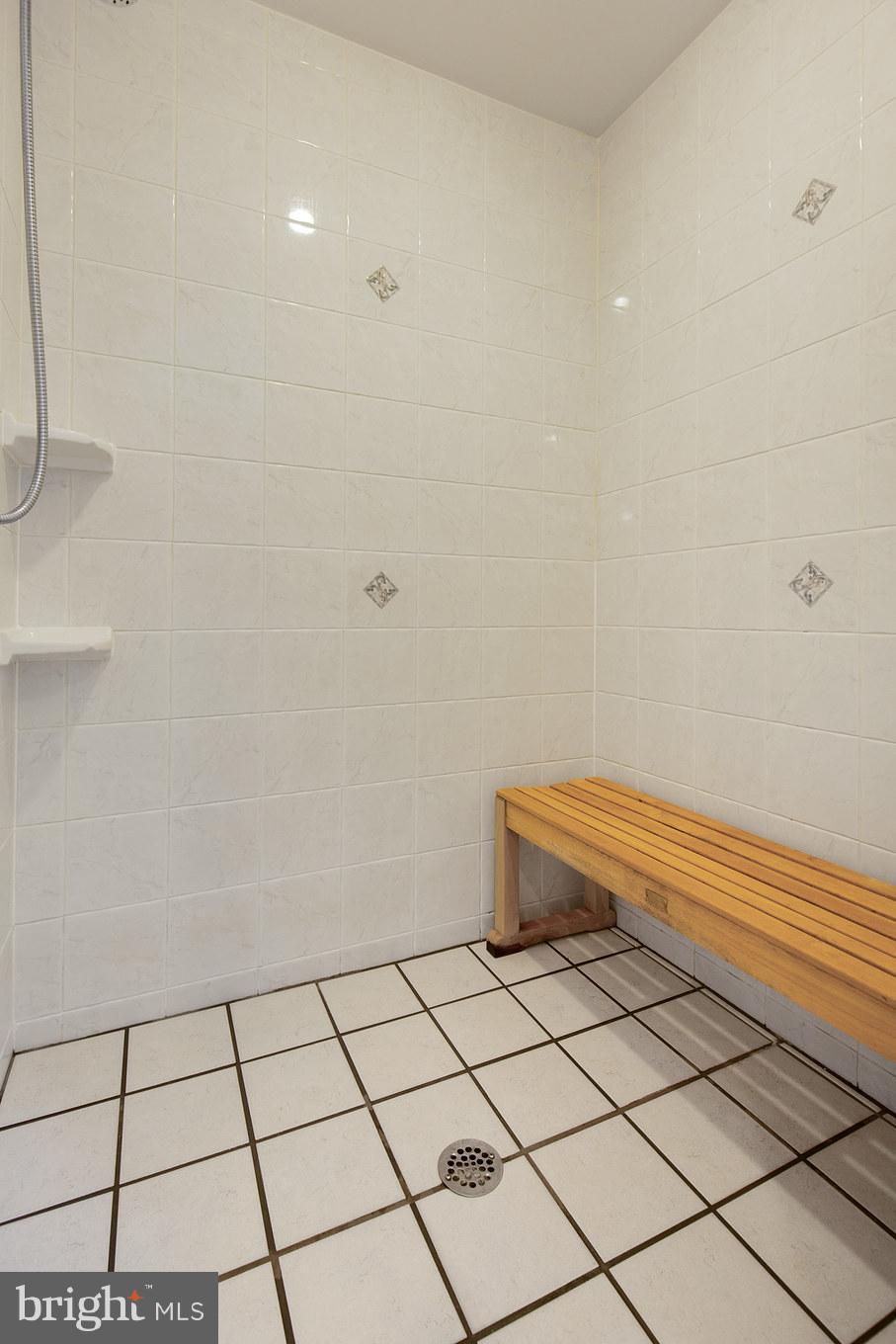 268 Swaggers Point Road Solomons, MD 20688 - Photo 17 of 27 Oversized separate shower