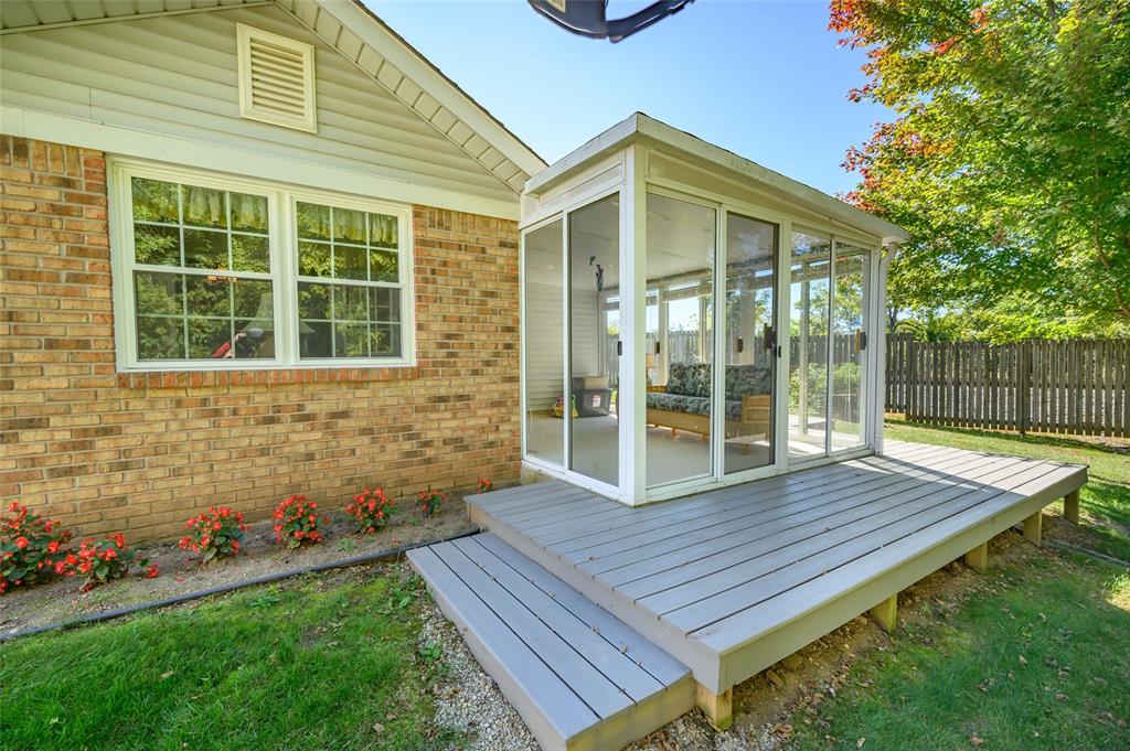 1015 Ina Circle Franklin, IN 46131 - Photo 4 of 35 Gallery Image 4