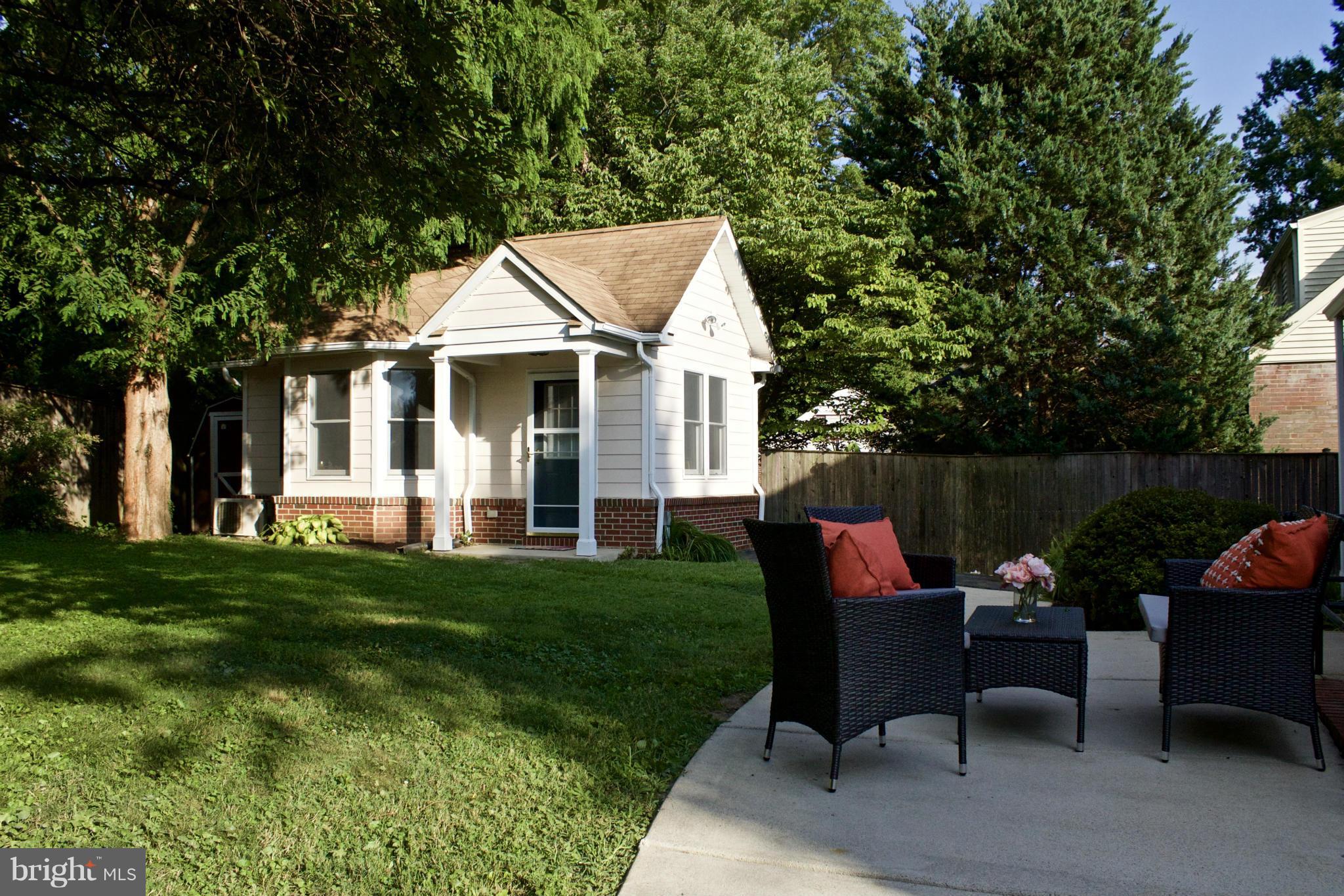 9213 Bradford Road Silver Spring, MD 20901 - Photo 23 of 30 Exterior (Rear)