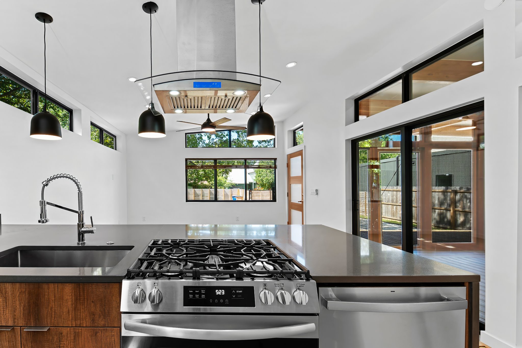 1908 Richcreek Road Austin, TX 78757 - Photo 14 of 40 Gallery Image 14