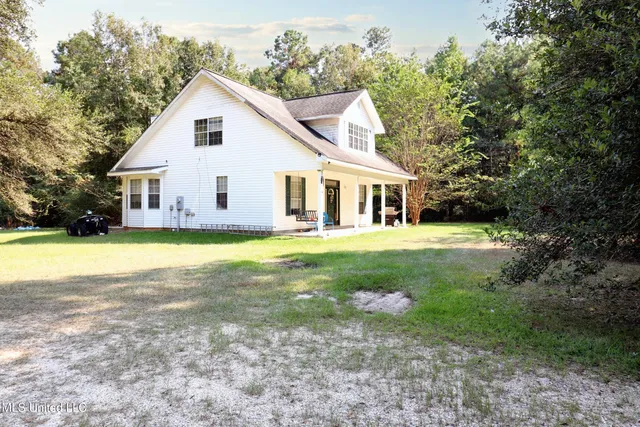 $240,000 | 26 Harvey Burks Road, Picayune, MS 39466