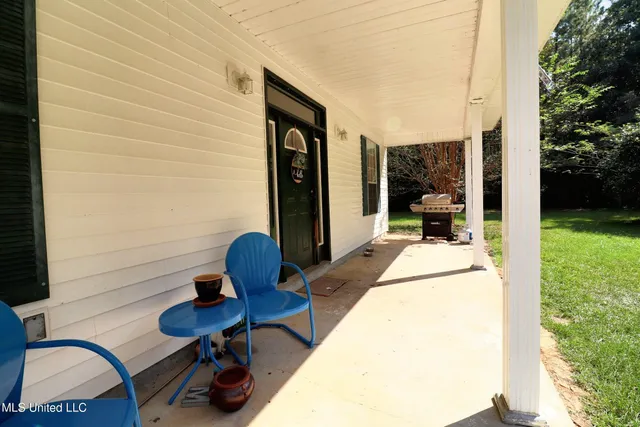 $240,000 | 26 Harvey Burks Road, Picayune, MS 39466