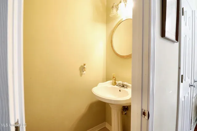 $240,000 | 26 Harvey Burks Road, Picayune, MS 39466