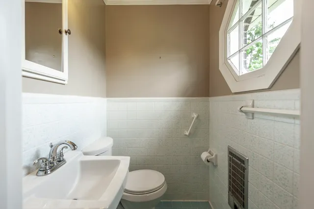 $279,900 | 4725 Austin Peay Highway, Westmoreland, TN 37186