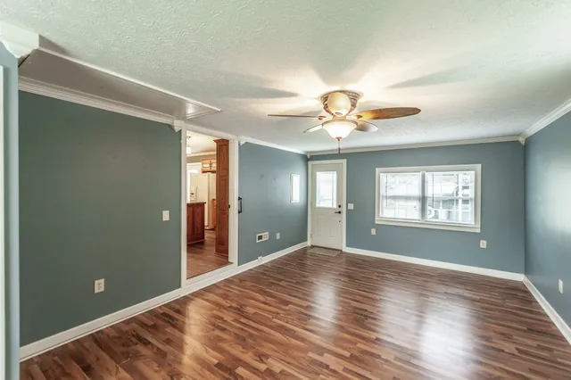 $279,900 | 4725 Austin Peay Highway, Westmoreland, TN 37186