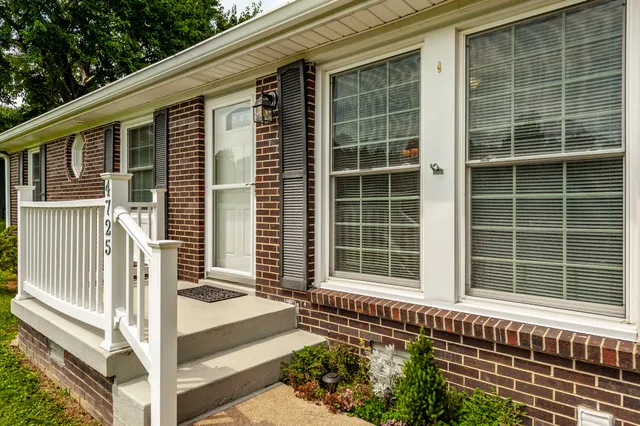 $279,900 | 4725 Austin Peay Highway, Westmoreland, TN 37186