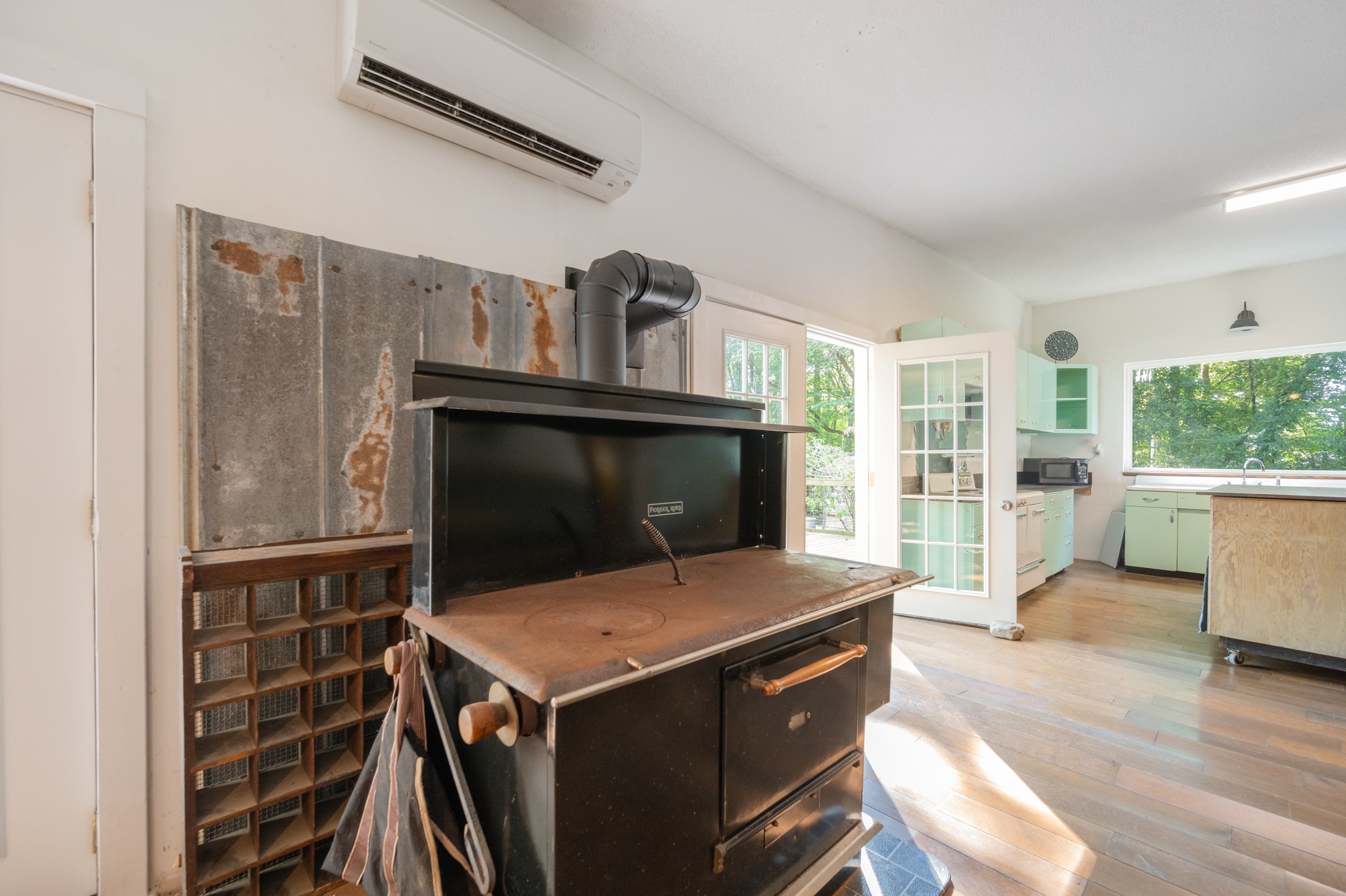 1035 Beacon Road Parsons, TN 38363 - Photo 11 of 70