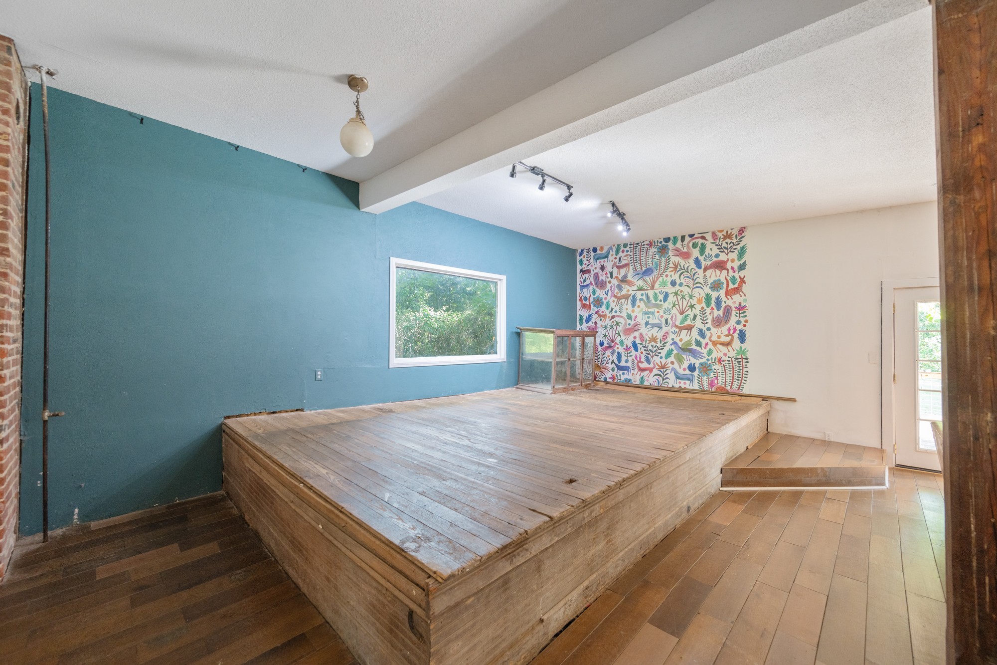 1035 Beacon Road Parsons, TN 38363 - Photo 14 of 70