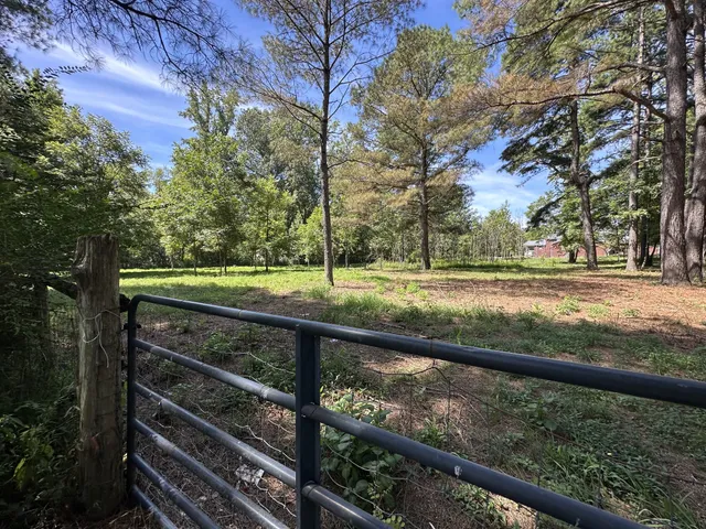 $478,500 | 1035 Beacon Road, Parsons, TN 38363