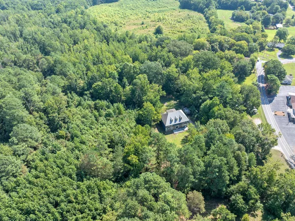 $399,900 | 1035 Beacon Road, Parsons, TN 38363