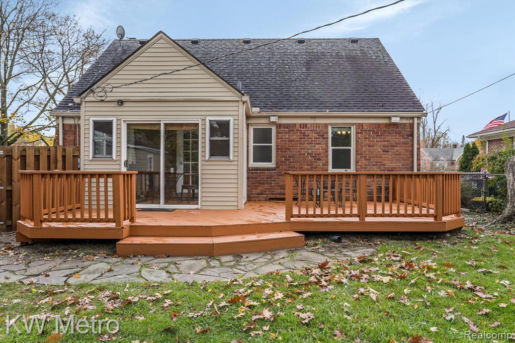 1108 West 12 Mile Road Royal Oak, MI 48073 - Photo 25 of 28