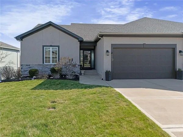$499,950 | 5003 North 145th Street, Basehor, KS 66007