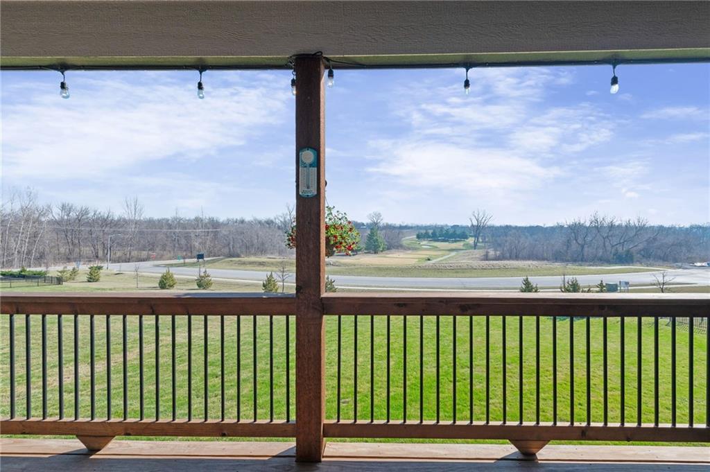 5003 North 145th Street Basehor, KS 66007 - Photo 14 of 47