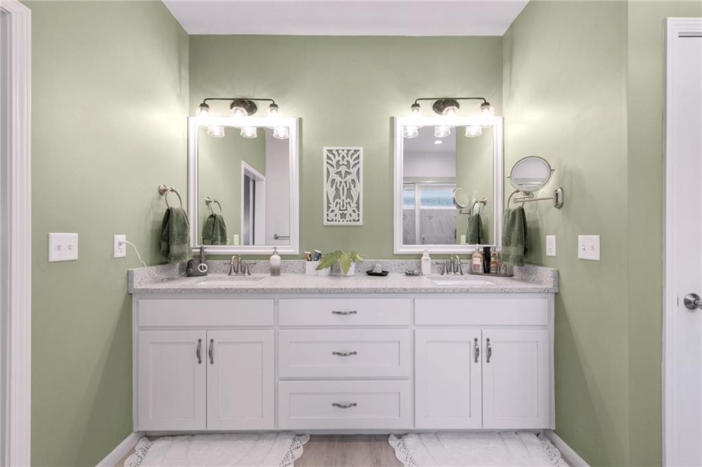 5003 North 145th Street Basehor, KS 66007 - Photo 18 of 47