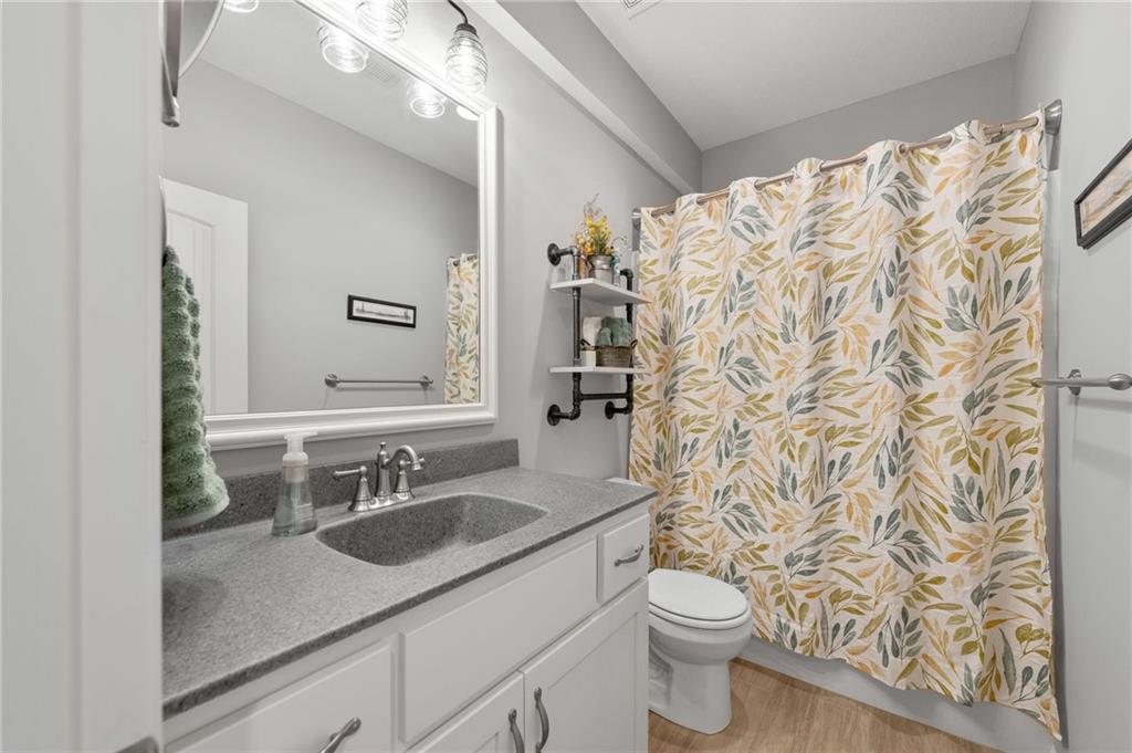 5003 North 145th Street Basehor, KS 66007 - Photo 31 of 47