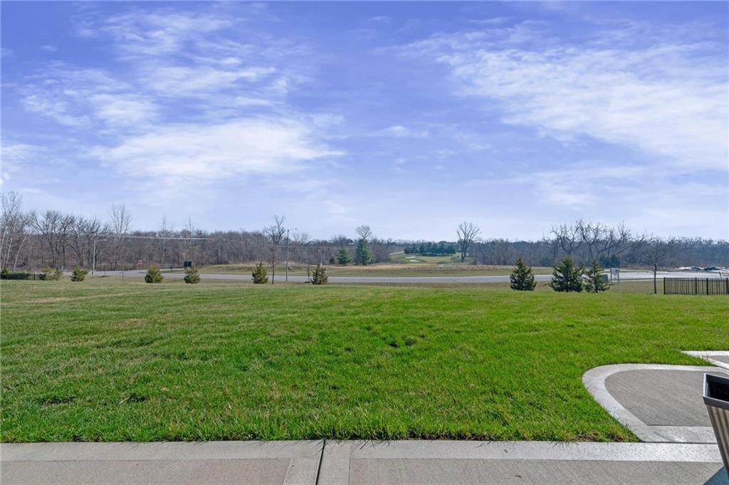 5003 North 145th Street Basehor, KS 66007 - Photo 35 of 47