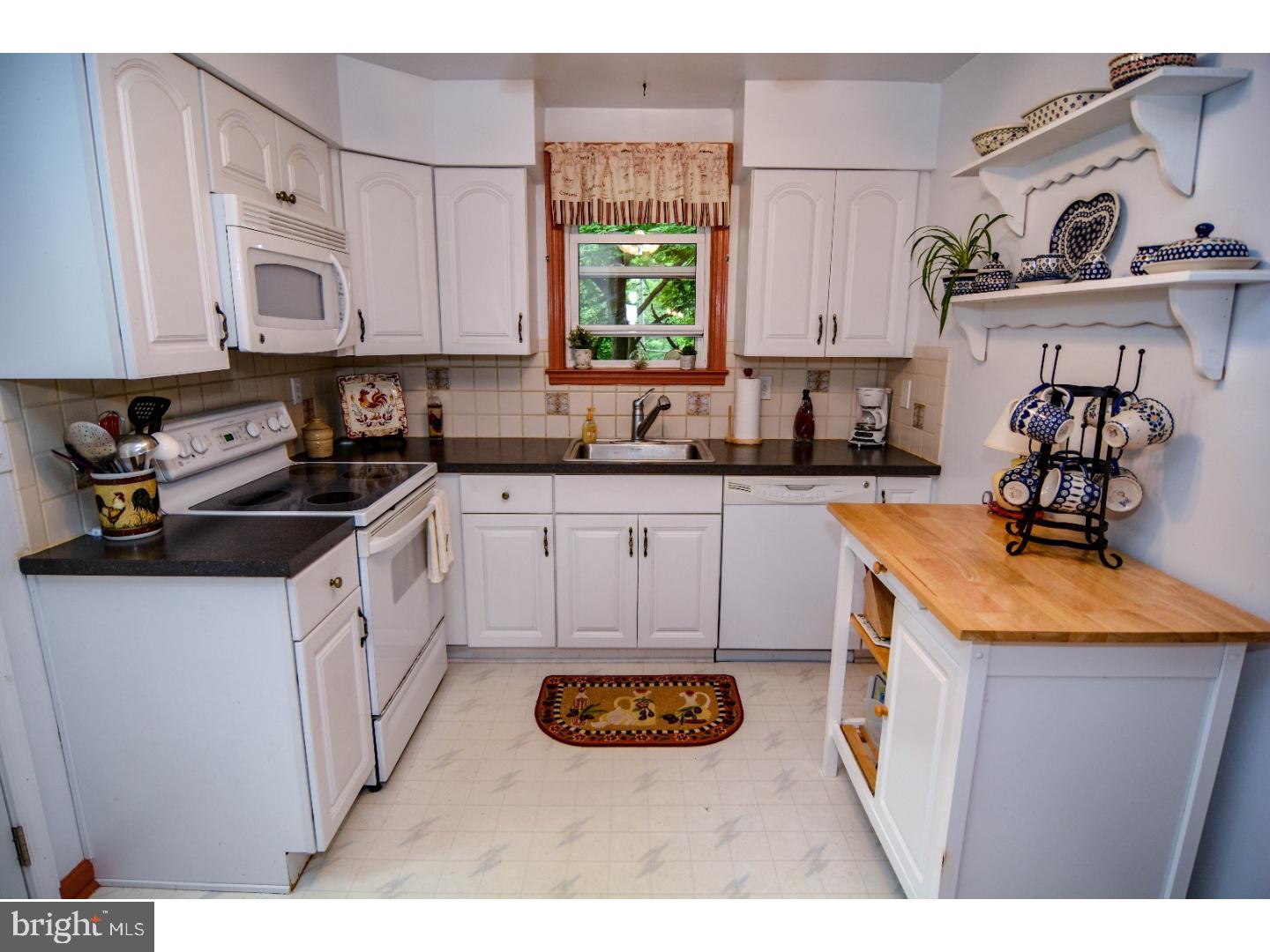 374 Madison Road Springfield, PA 19064 - Photo 8 of 22