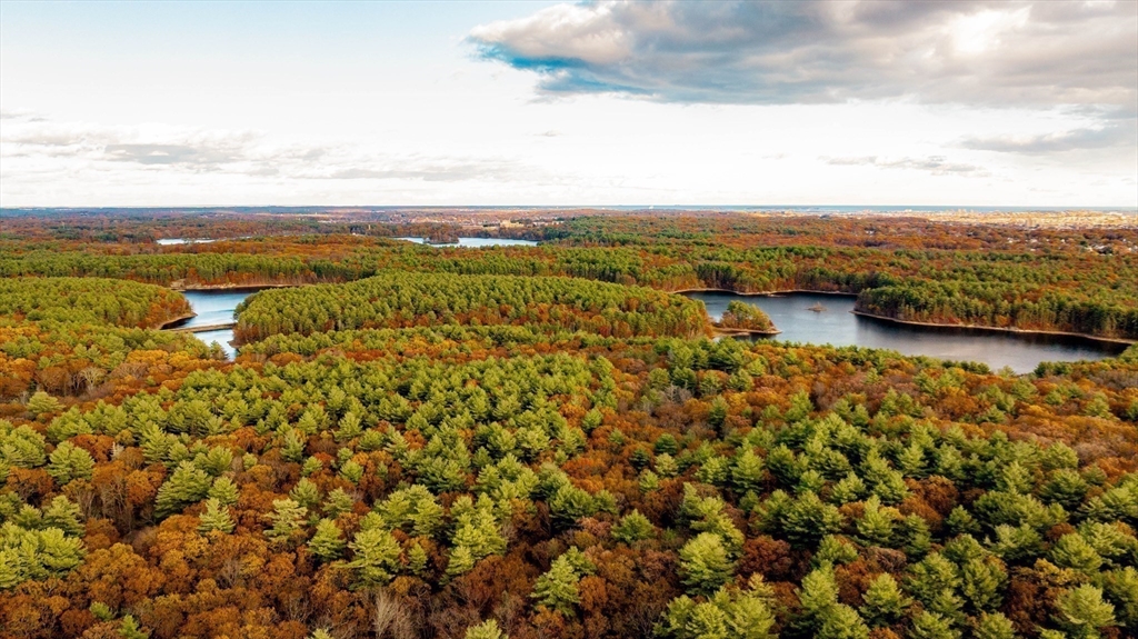 30 Prospect Street Winchester, MA 01890 - Photo 9 of 42 a view of a city with an ocean