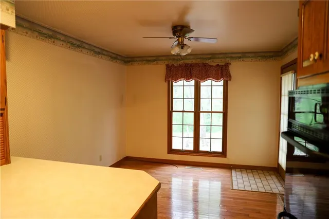 $299,900 | 1203 East Quincy Street, Pittsburg, KS 66762