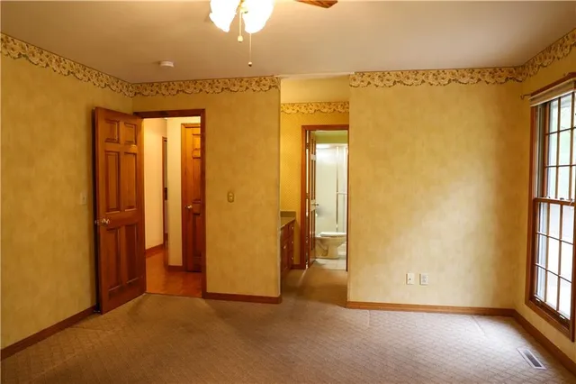 $289,900 | 1203 East Quincy Street, Pittsburg, KS 66762