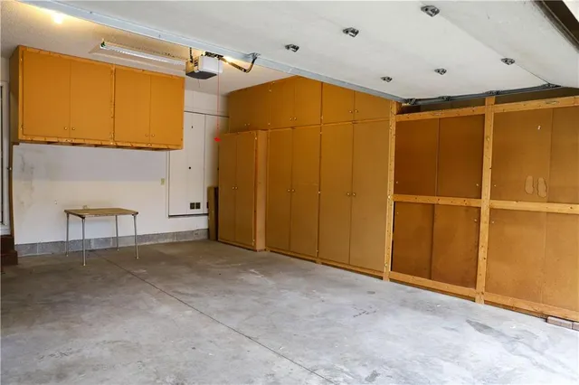 $289,900 | 1203 East Quincy Street, Pittsburg, KS 66762