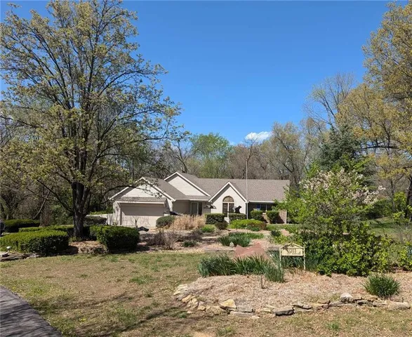 $289,900 | 1203 East Quincy Street, Pittsburg, KS 66762