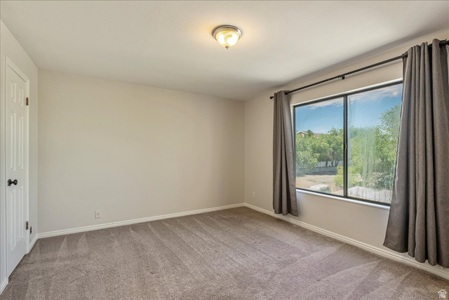 7327 Springcrest Court, Unit 30 Midvale, UT 84047 - Photo 19 of 36