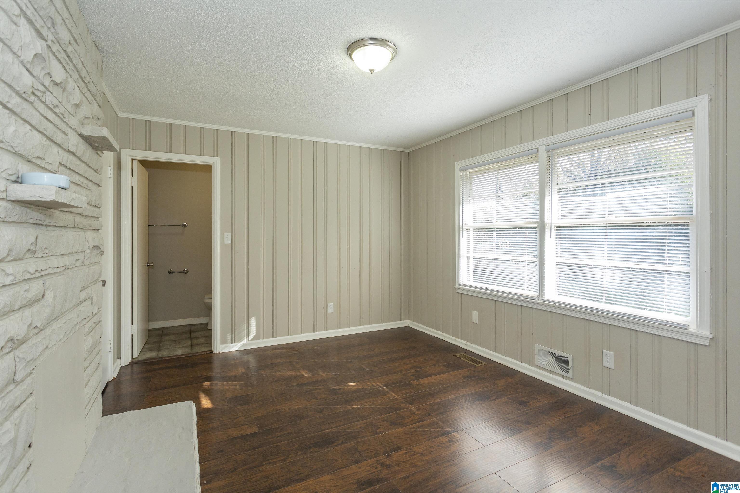 308 6th Street South Bessemer, AL 35020 - Photo 17 of 33