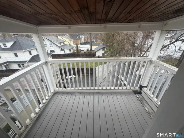 $2,400 | 786 Farmington Avenue, West Hartford, CT 06119