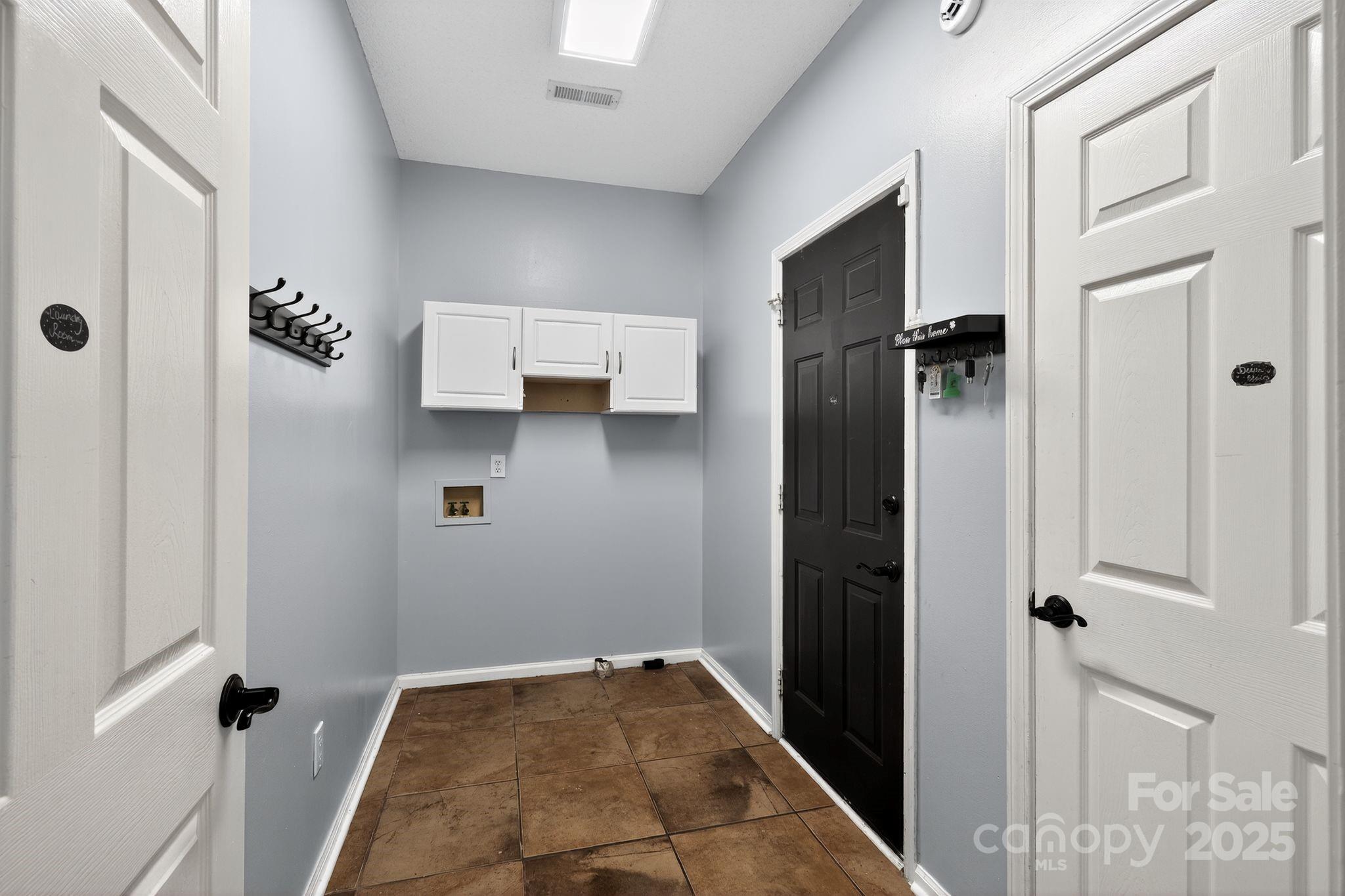 208 Stone Ridge Drive Salisbury, NC 28146 - Photo 25 of 35 a view of walk in closet