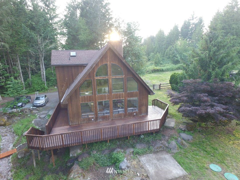 9113 Stringtown Road East Eatonville, WA 98328 - Photo 4 of 12