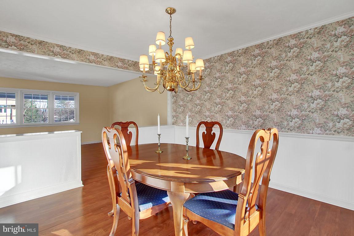 2446 Opal Road York, PA 17408 - Photo 6 of 27 Gallery Image 6