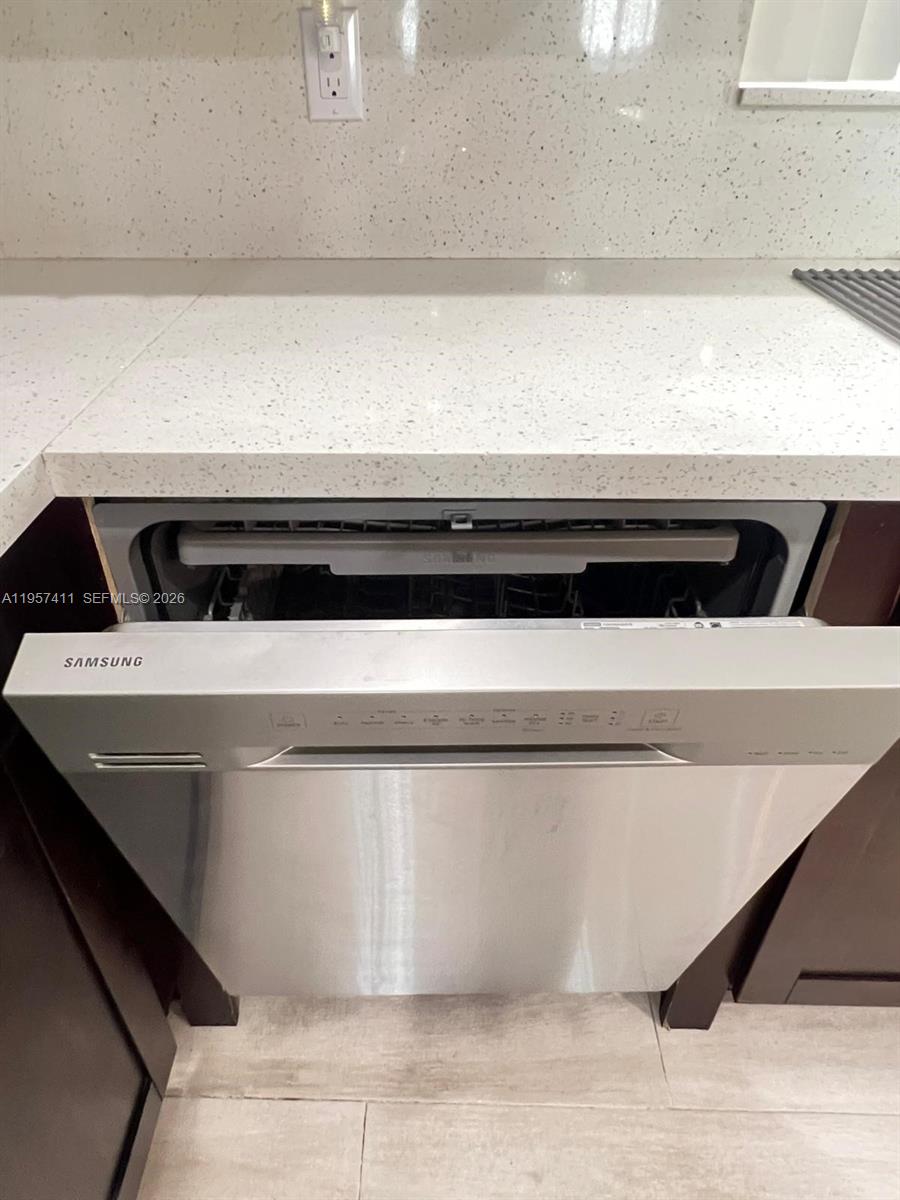 2726 Southwest 19th Terrace, Unit 2726 Miami, FL 33145 - Photo 16 of 56