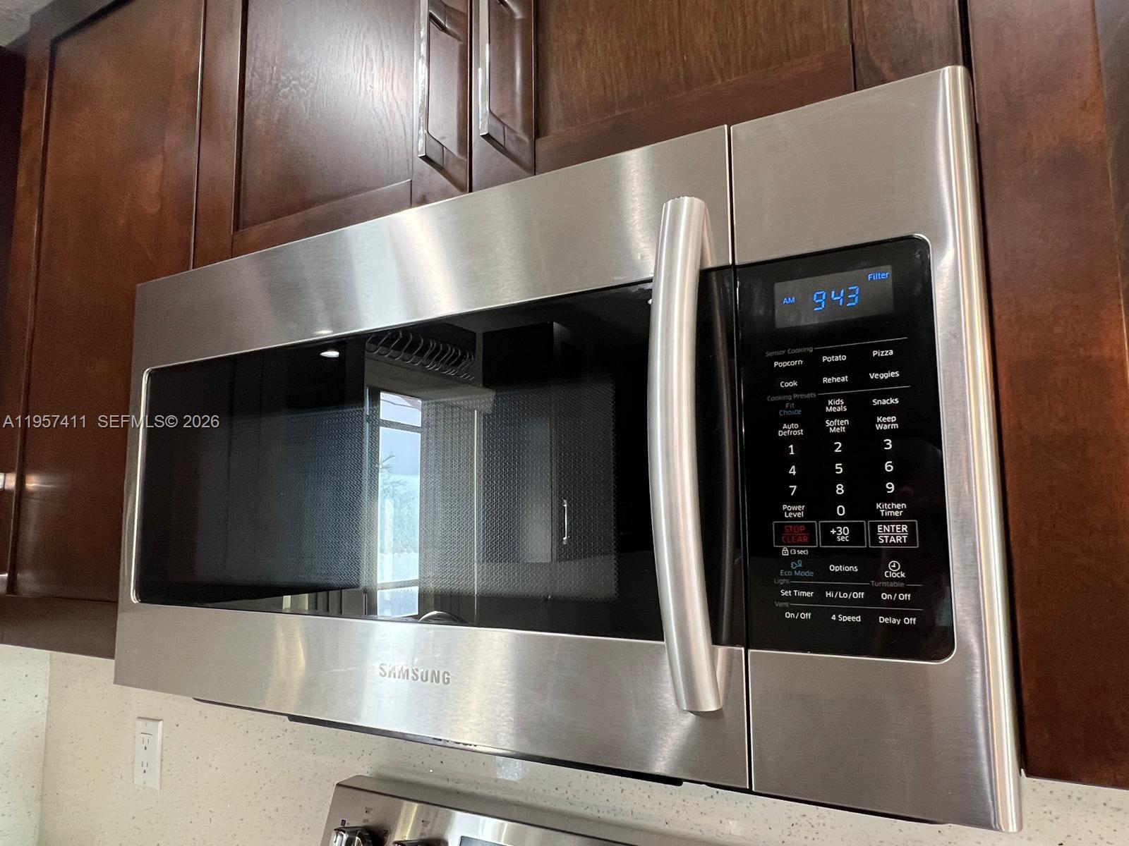 2726 Southwest 19th Terrace, Unit 2726 Miami, FL 33145 - Photo 18 of 56