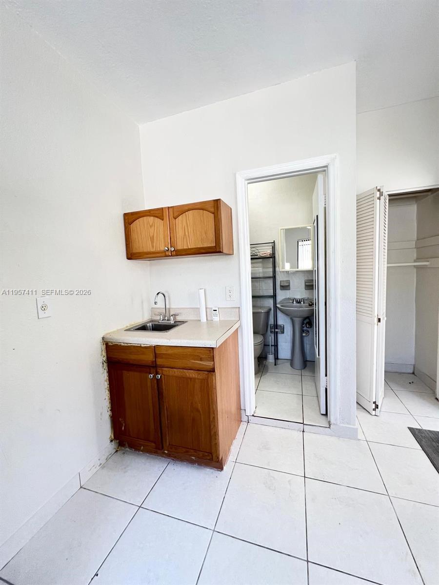 2726 Southwest 19th Terrace, Unit 2726 Miami, FL 33145 - Photo 54 of 56