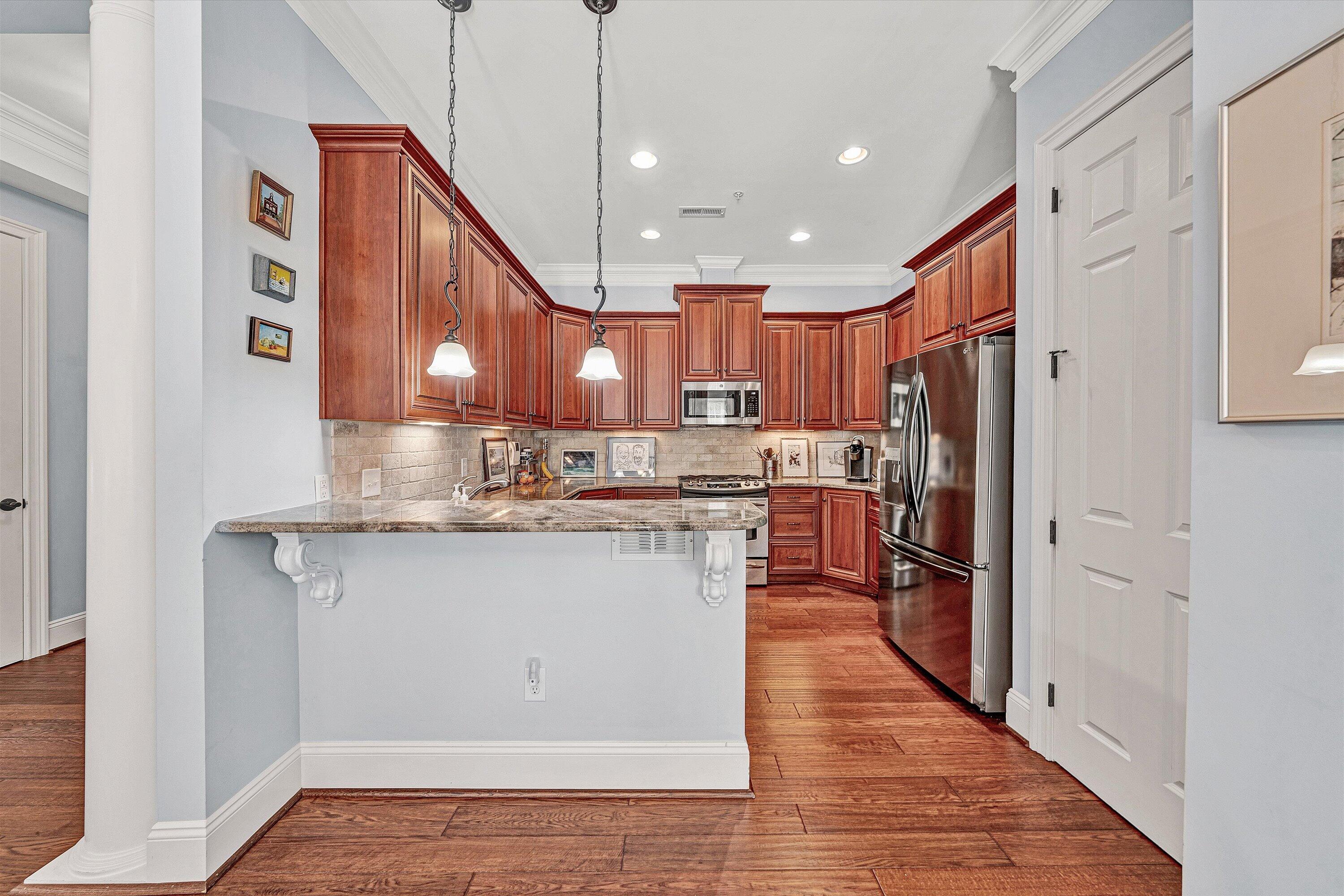 2125 Yellow Mountain Road Southeast, Unit 111 Roanoke, VA 24014 - Photo 13 of 34 13-DSC00025