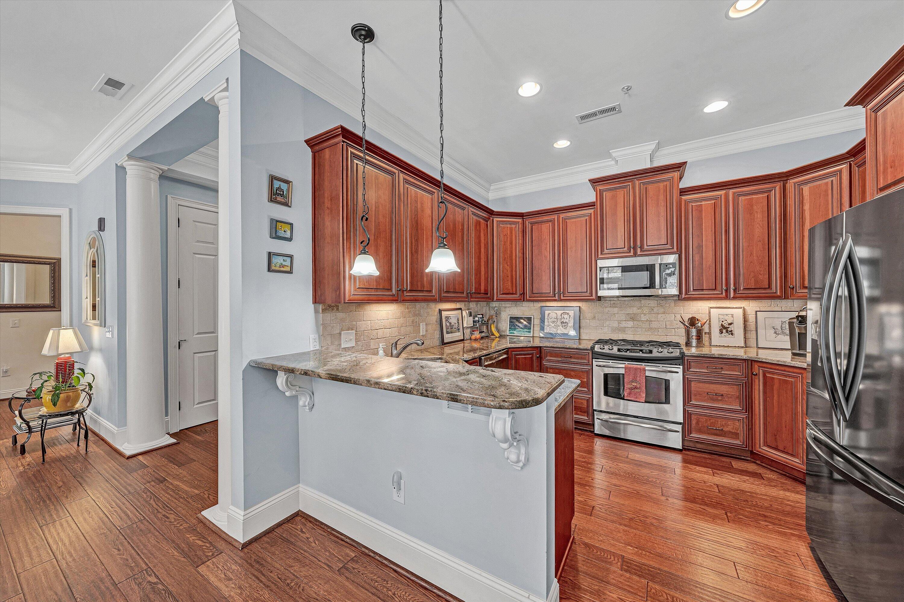 2125 Yellow Mountain Road Southeast, Unit 111 Roanoke, VA 24014 - Photo 14 of 34 14-DSC00028