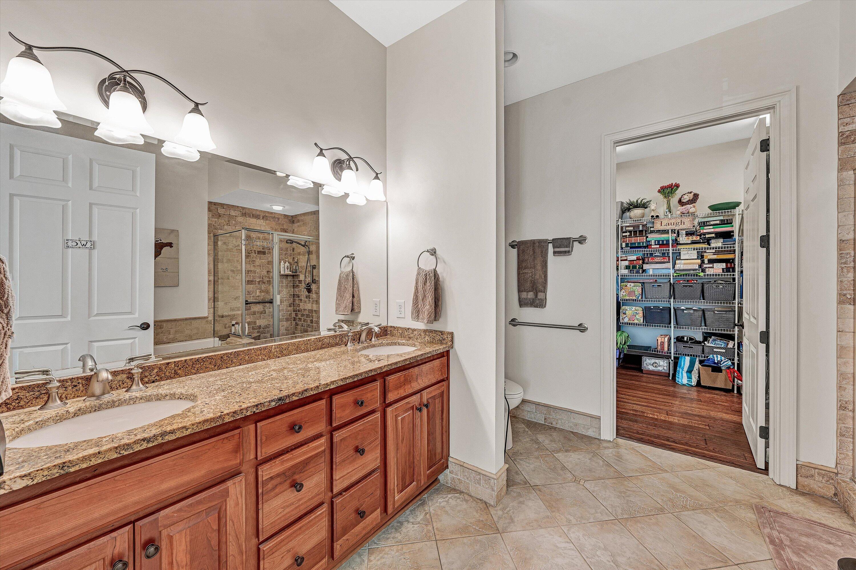 2125 Yellow Mountain Road Southeast, Unit 111 Roanoke, VA 24014 - Photo 20 of 34 20-DSC00046