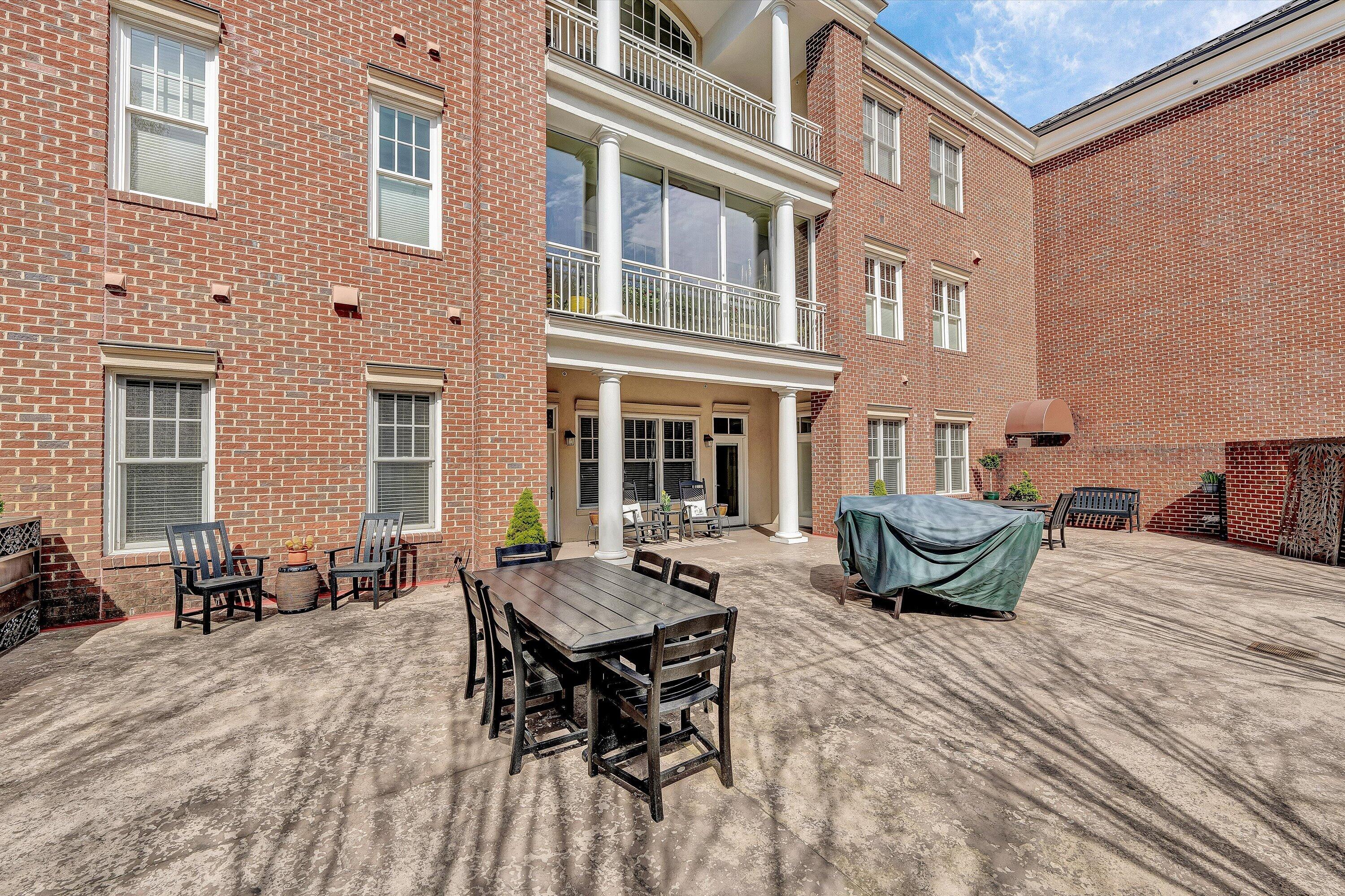 2125 Yellow Mountain Road Southeast, Unit 111 Roanoke, VA 24014 - Photo 28 of 34 28-DSC00073