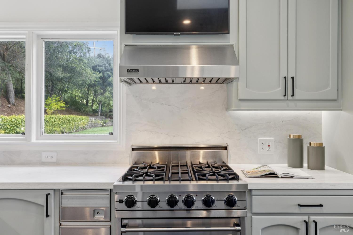 80 Montecito Road San Rafael, CA 94901 - Photo 31 of 99