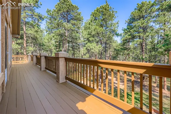 $950,000 | 3550 Conecrest Lane, Colorado Springs, CO 80908