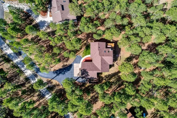 $950,000 | 3550 Conecrest Lane, Colorado Springs, CO 80908
