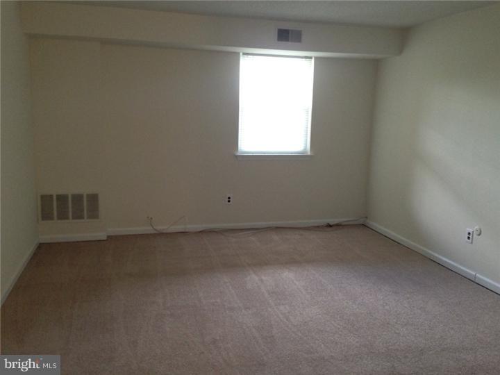174 Riversedge Drive Norristown, PA 19403 - Photo 13 of 16 Gallery Image 13