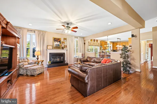 $990,000 | 220 Hickory Lane, Mullica Hill, NJ 08062