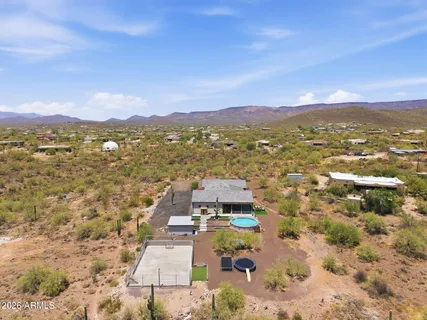 $949,000 | 43131 North 20th Street, New River, AZ 85087