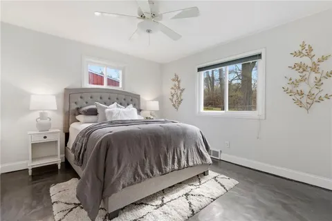 $290,000 | 5107 Rock Creek Lane, Mission, KS 66205