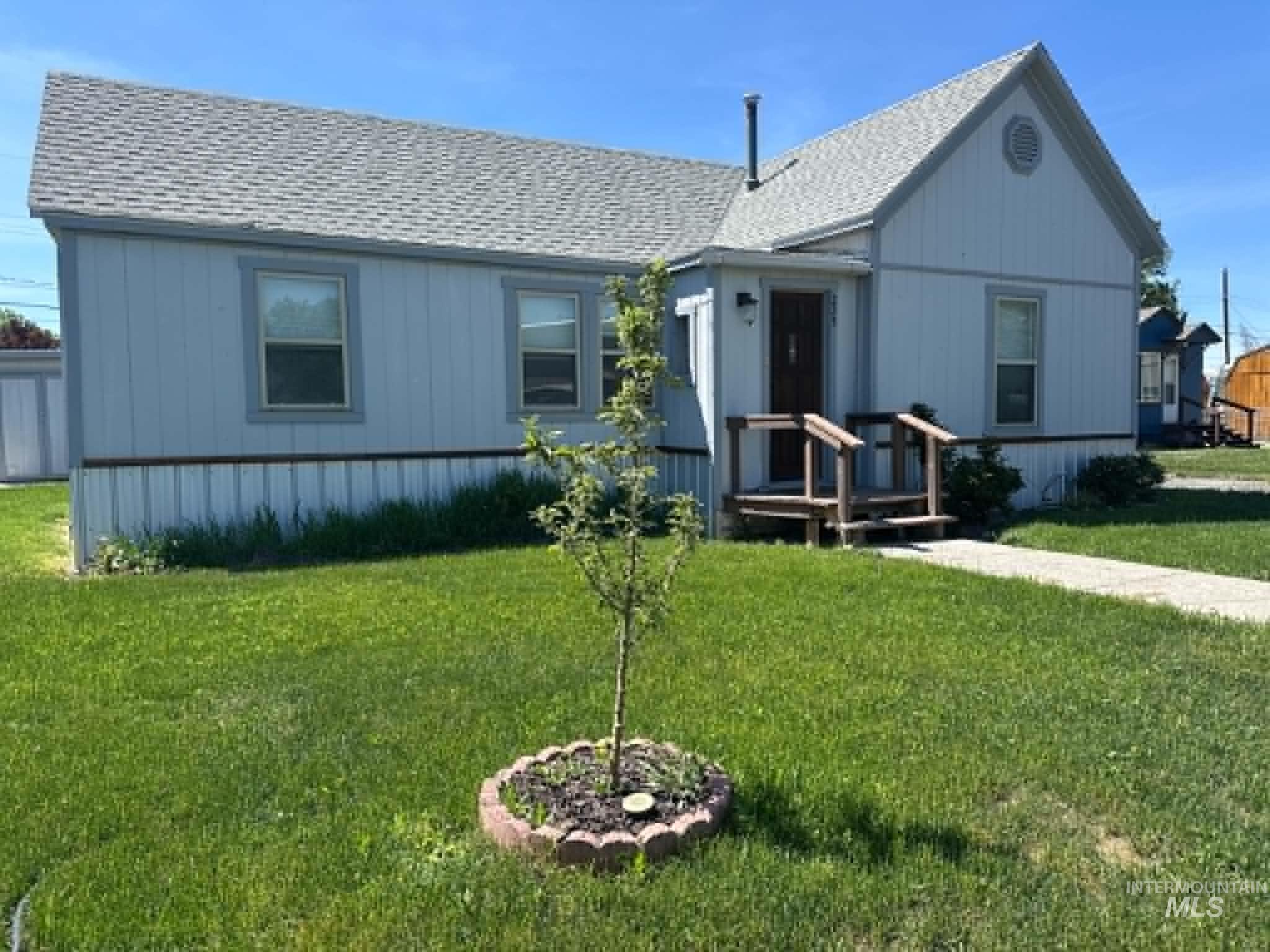 225 Oregon Street Gooding, ID 83330 - Photo 32 of 33